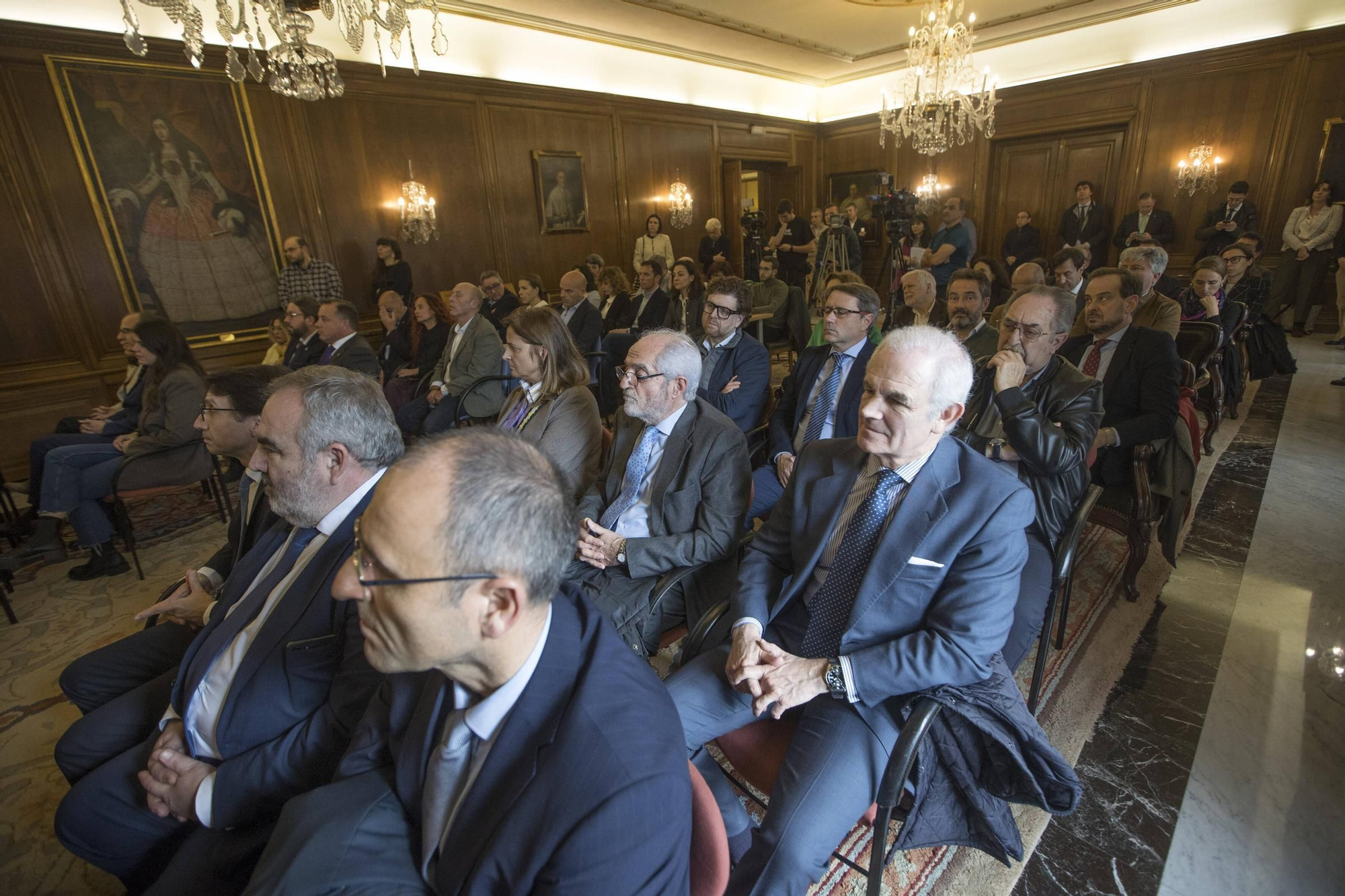 EN IMÁGENES: Así ha sido la visita a Avilés de Óscar Puente, ministro de Transportes y Movilidad Sostenible