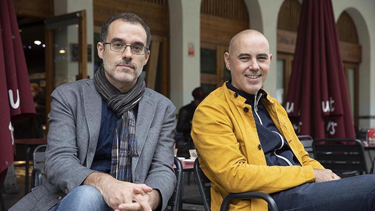 Cara a cara entre los concejales de Ciutat Vella, Jordi Rabassa  y Gràcia, Eloi Badia, sobre como sus distritos están saliendo de forma muy distinta de la pandemia.