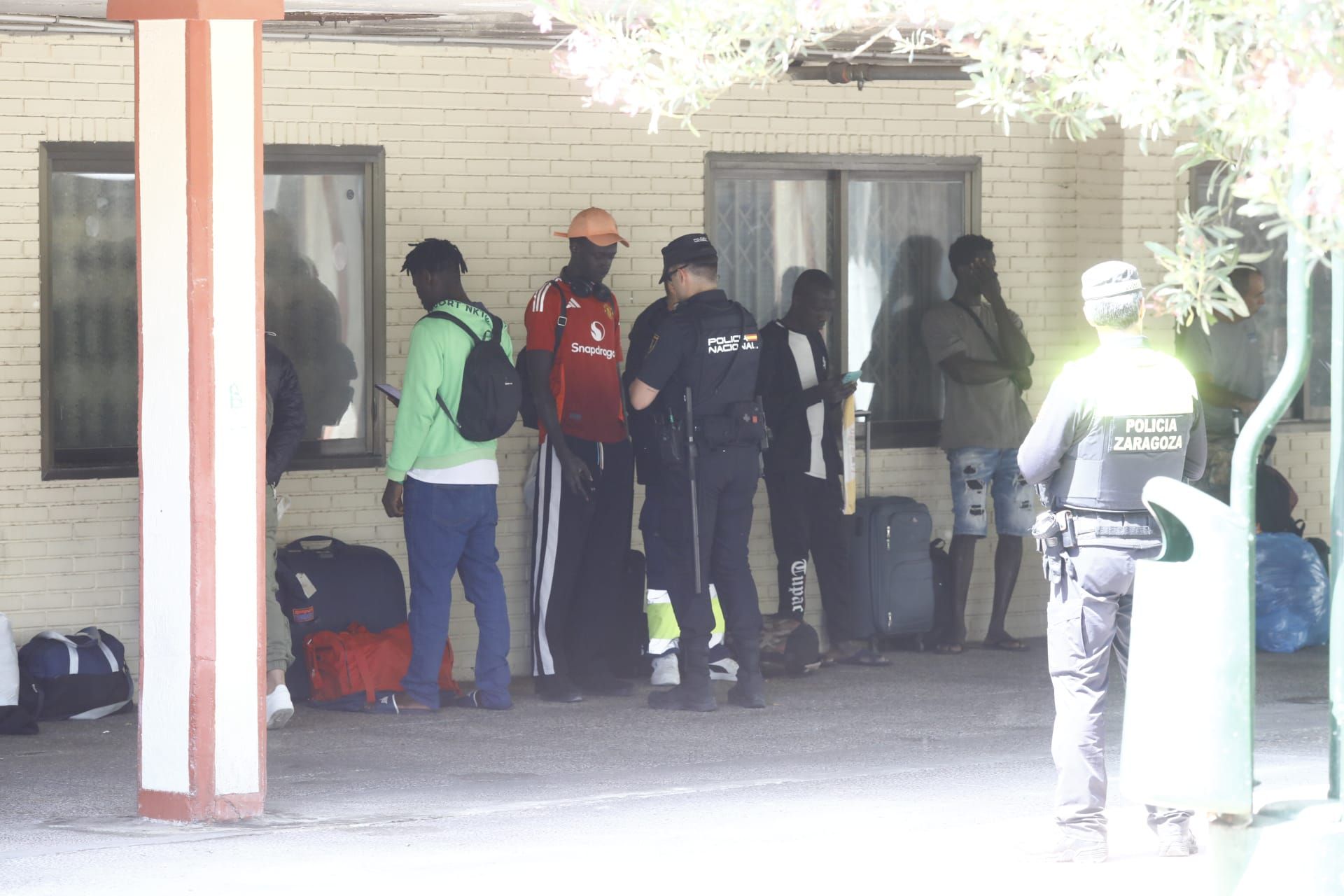 En imágenes | Desalojo de un albergue ilegal en Parque Roma