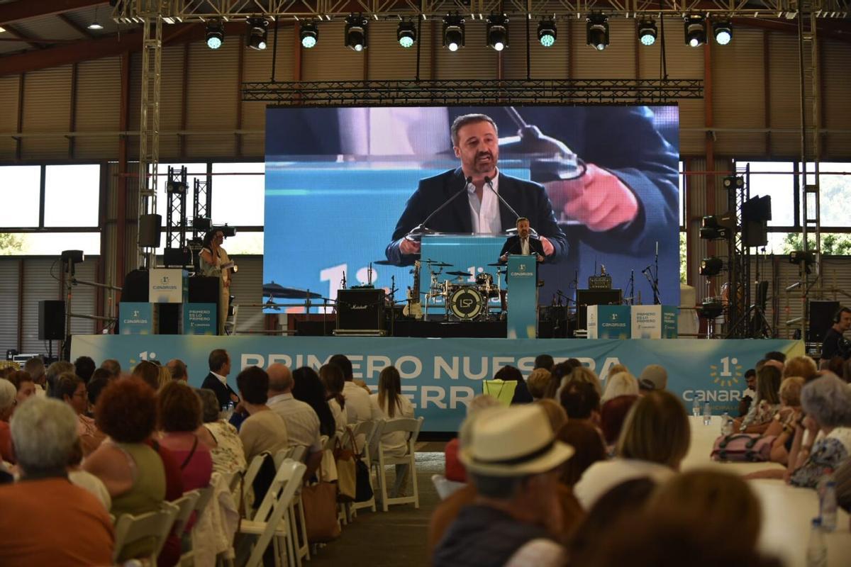 Primero Canarias reúne a 2.000 personas en su primer encuentro de militantes y simpatizantes Primero Canarias reúne a 2.000 personas en su primer encuentro de militantes y simpatizantes