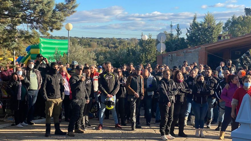 Más de 500 motoristas se ponen en ruta para ayudar a la familia de Noa