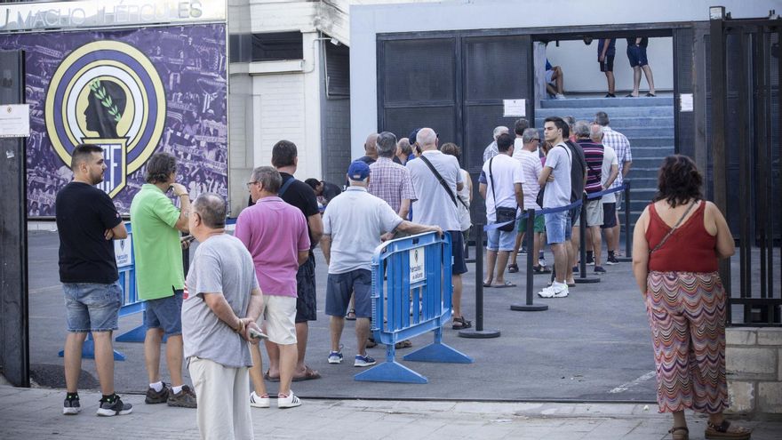 El Hércules pone fecha a la venta física de abonos en el Rico Pérez