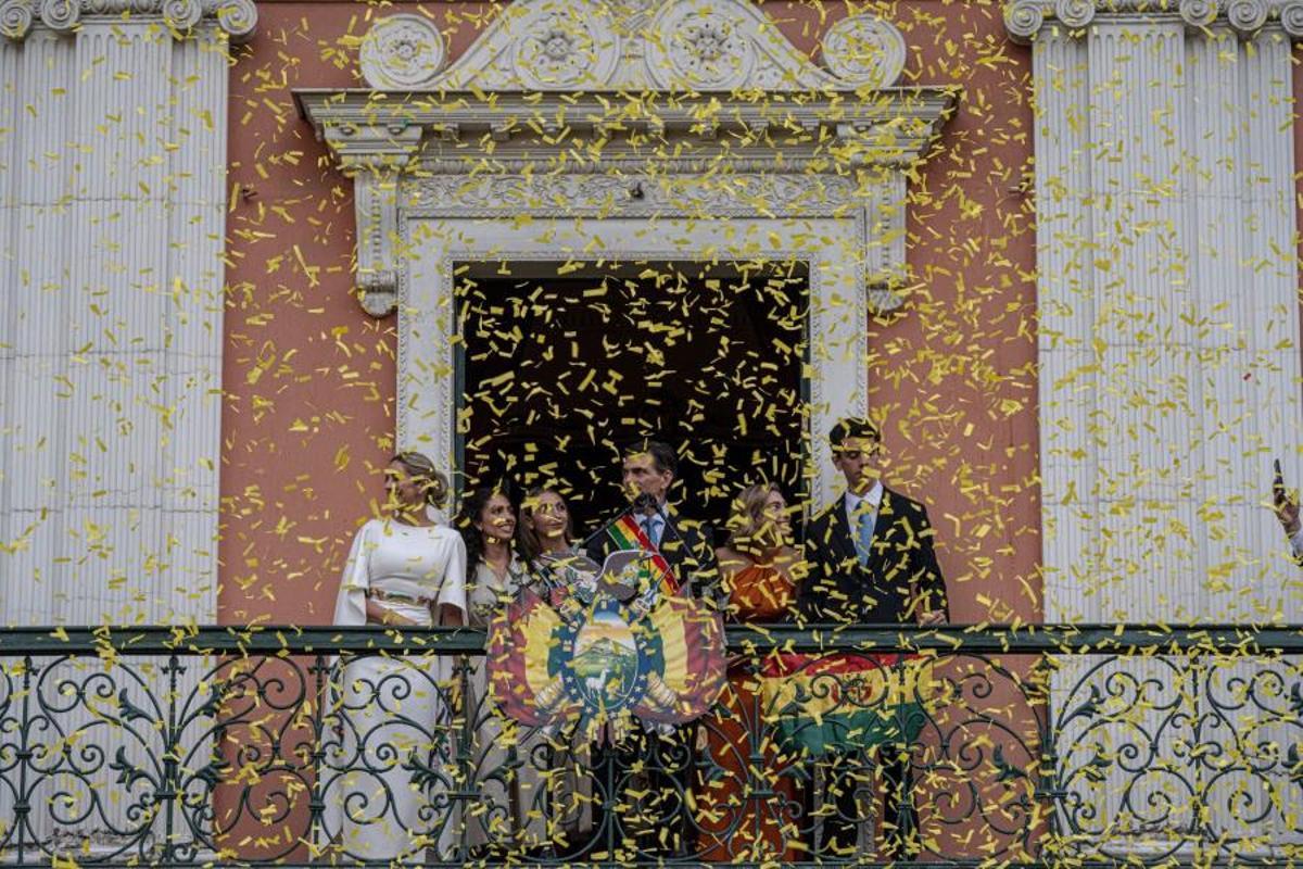 Rodrigo Paz Pereira, investido presidente de Bolivia