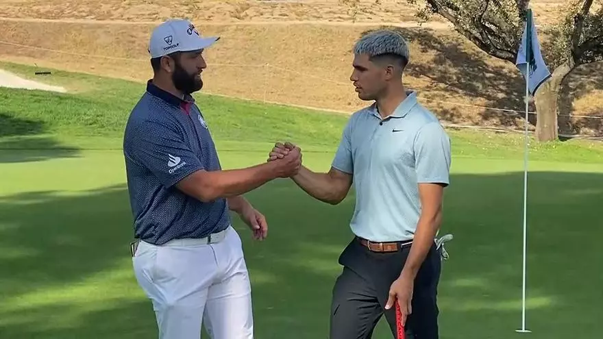 Carlos Alcaraz juega al golf en Madrid con Jon Rahm