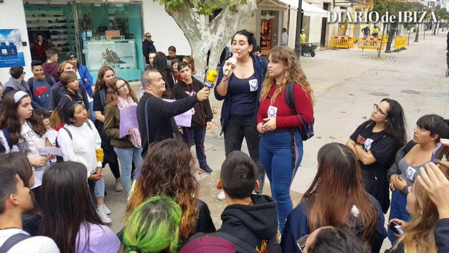 Manifestación y huelga de estudiantes de Ibiza contra el sexismo en las aulas