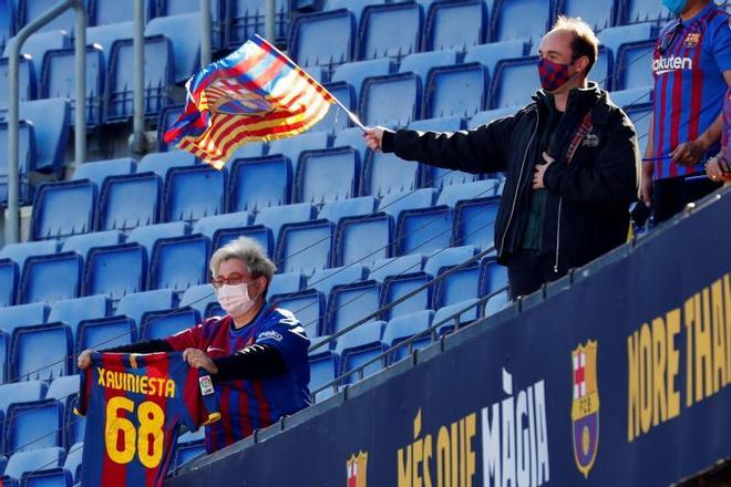 La presentación de Xavi Hernández, en imágenes