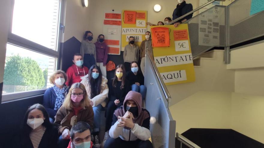 El IES de Infiesto se vuelca con la carrera solidaria de la Asociación Galbán