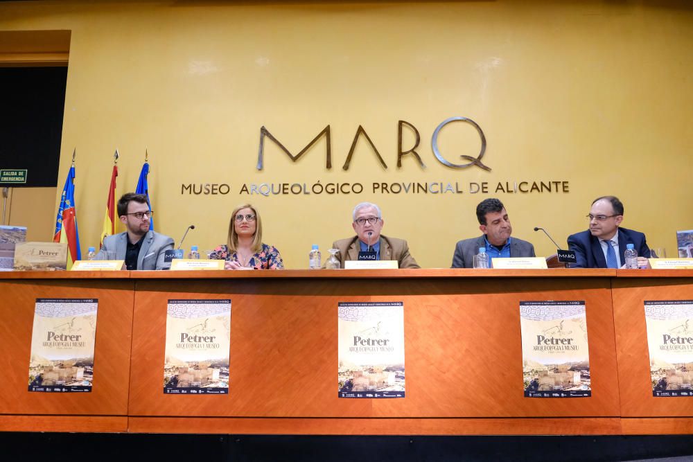 Exposición 'Petrer. Arqueología y Museo' en el MARQ