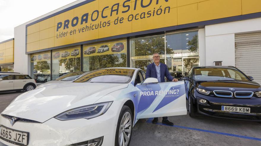 Ricard Puiggros apuesta por la sostenibilidad, la educación y el presente que conforman los coches eléctricos.