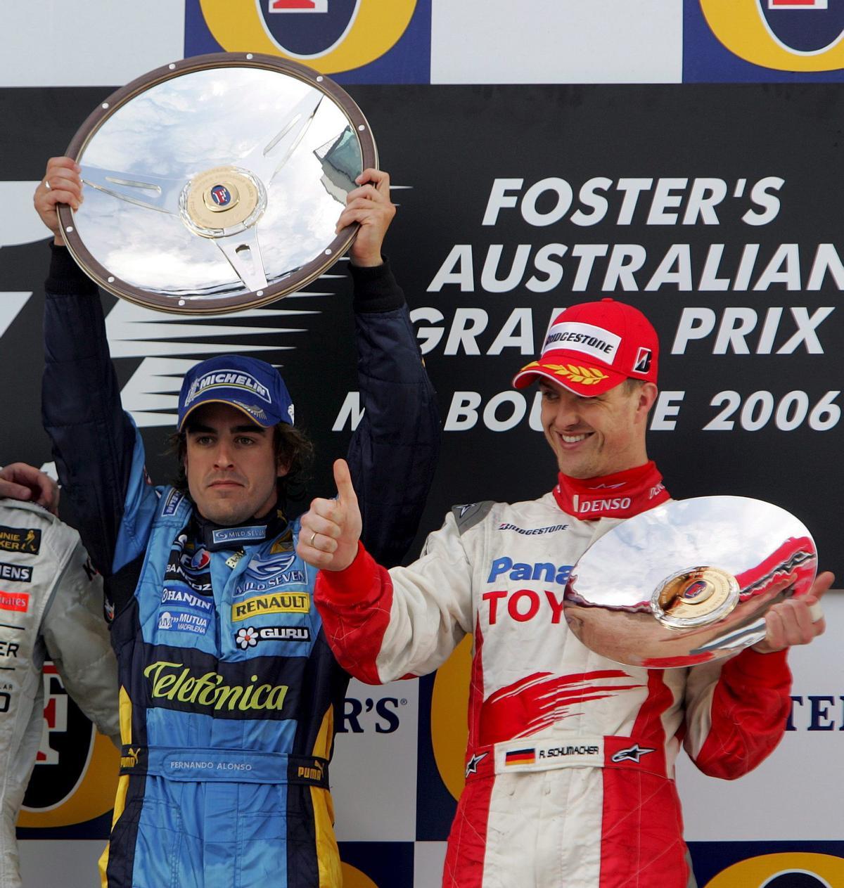 Alonso y Schumacher en el podio de Australia 2006