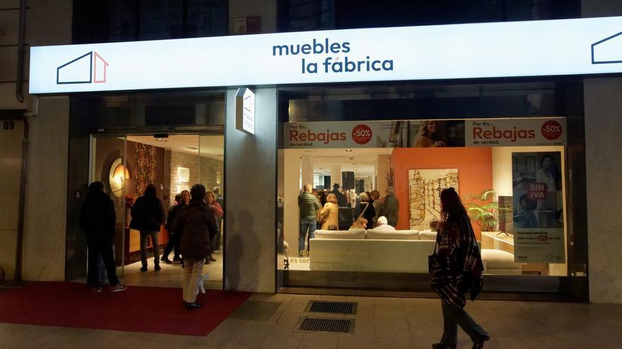 Reinauguración de Muebles la Fábrica