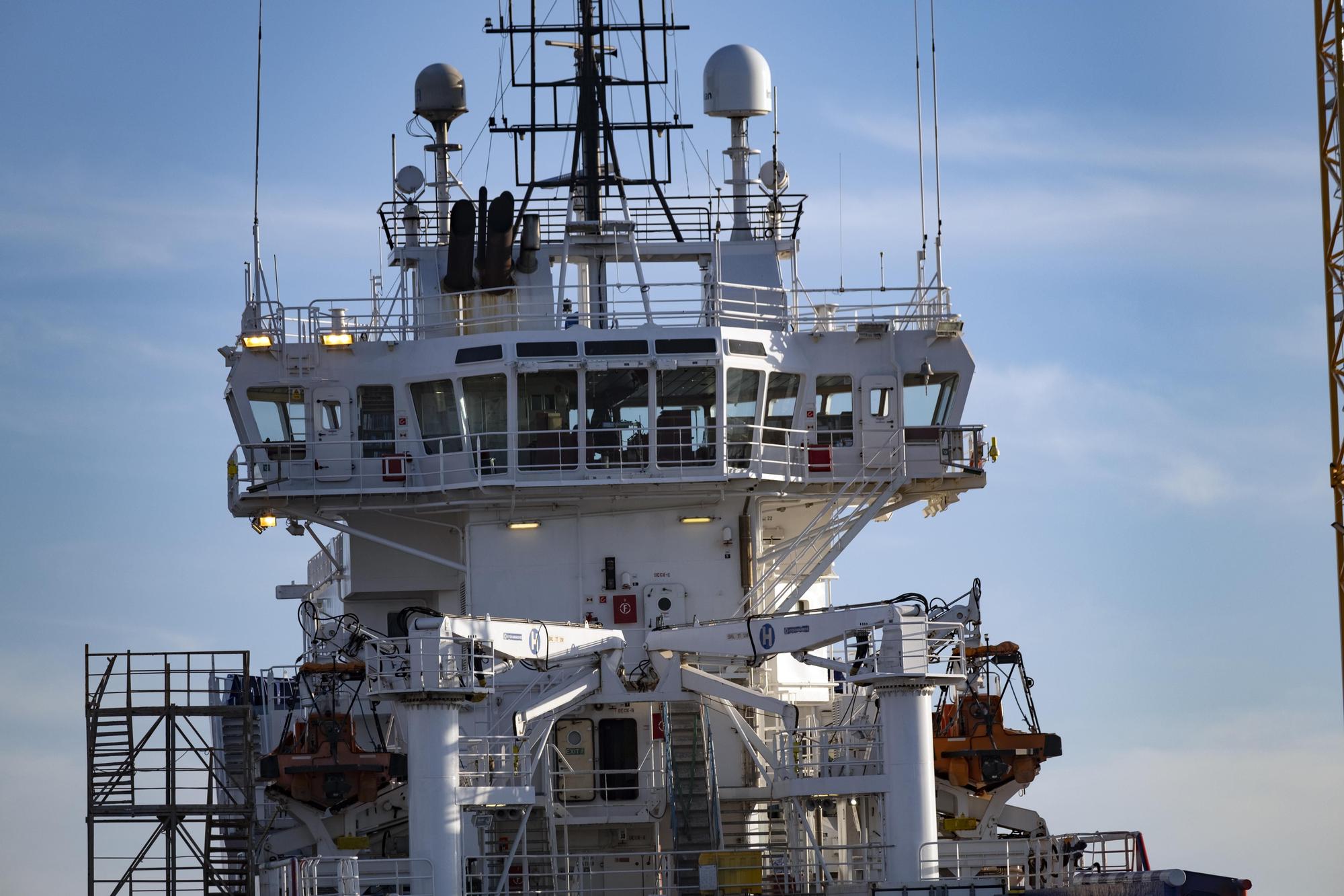 Así es el mayor buque de rescate humanitario del Mediterráneo puesto a punto en Burriana