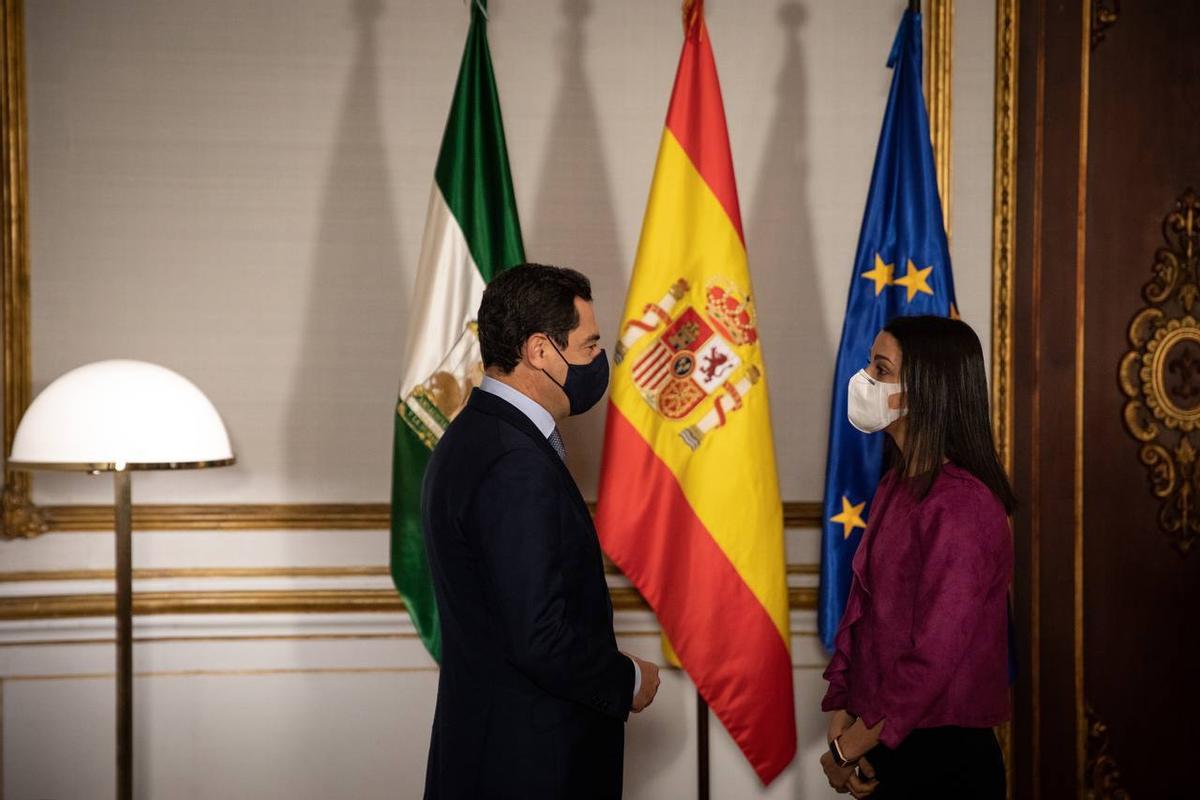 Juanma Moreno Bonilla con Inés Arrimadas el pasado enero.