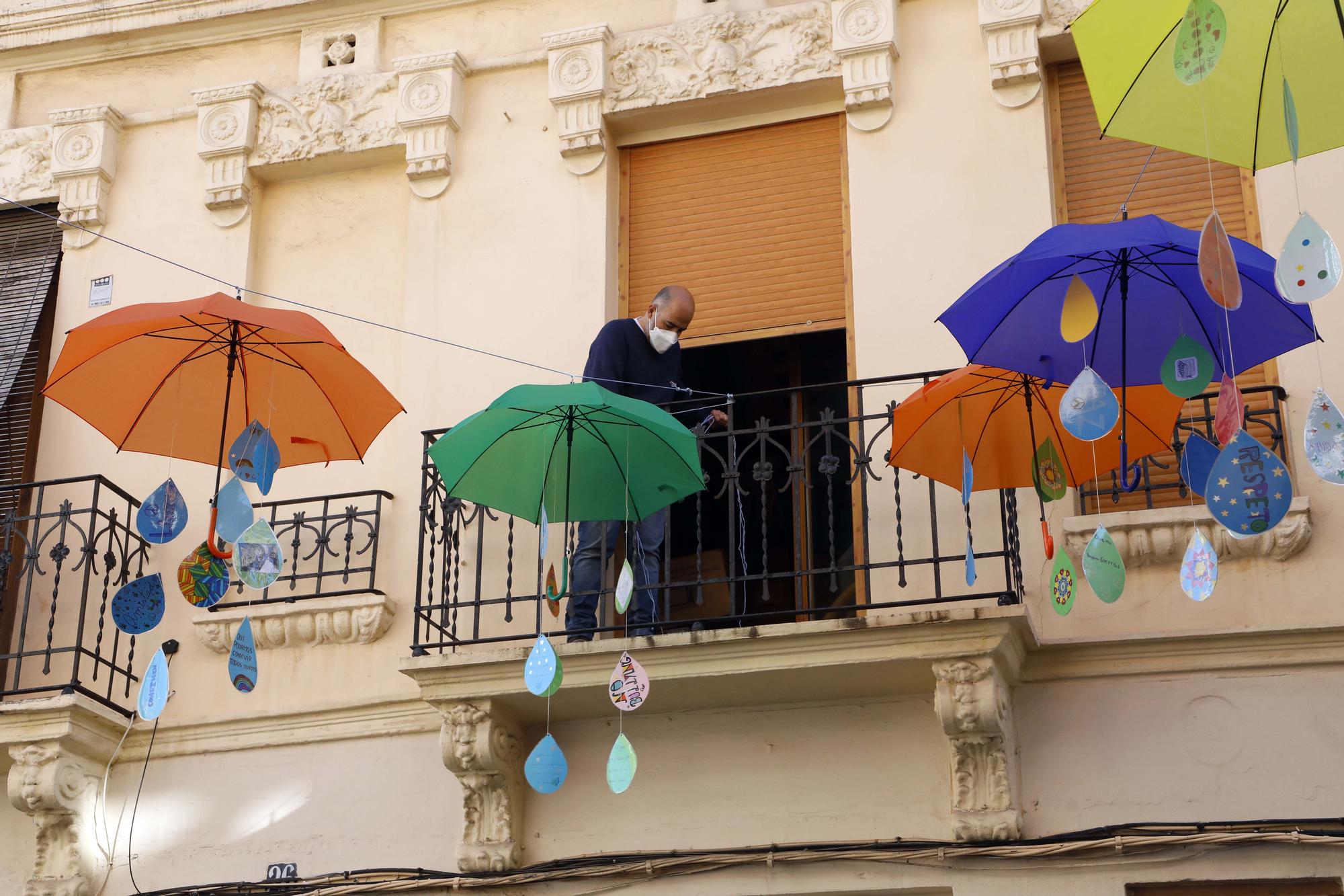 Pluja de desitjos pel Dia de la Pau