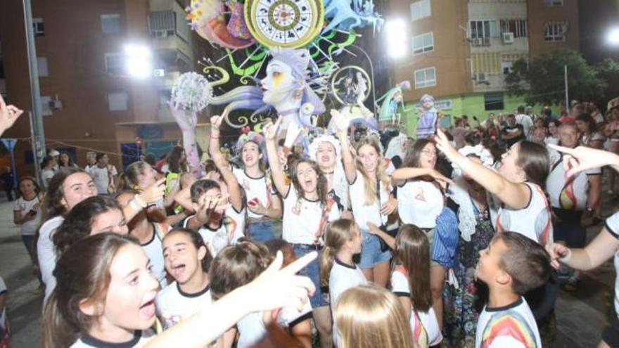 Hogueras de Alicante 2019: Así celebran en La Ceràmica la noche de la Cremà