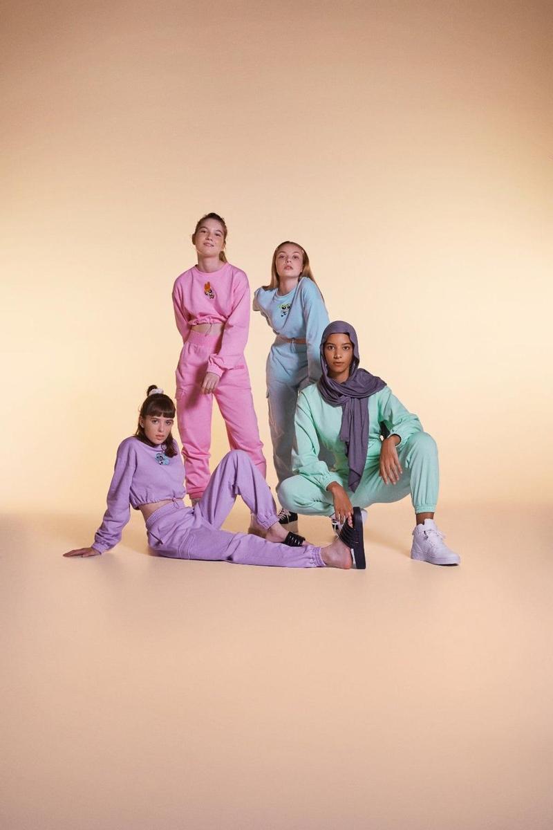 Las protagonistas de la serie SKAM en la campaña de Bershka