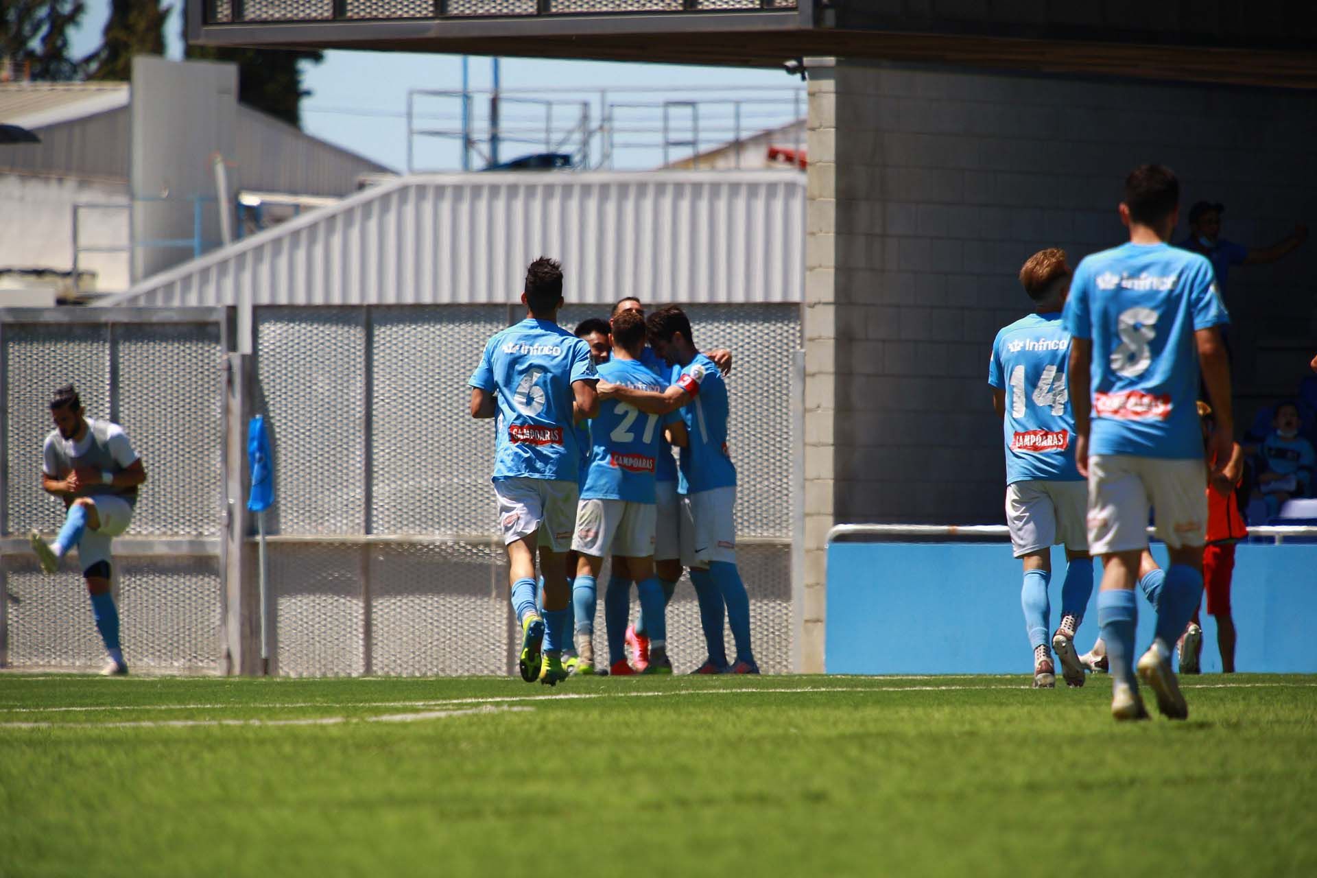 El Ciudad de Lucena roza el ascenso a la Segunda RFEF