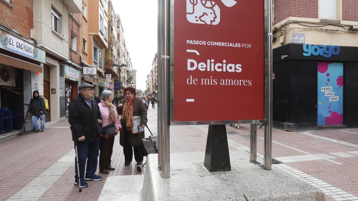 La calle Delicias es una de las arterias comerciales más transitadas de Zaragoza.
