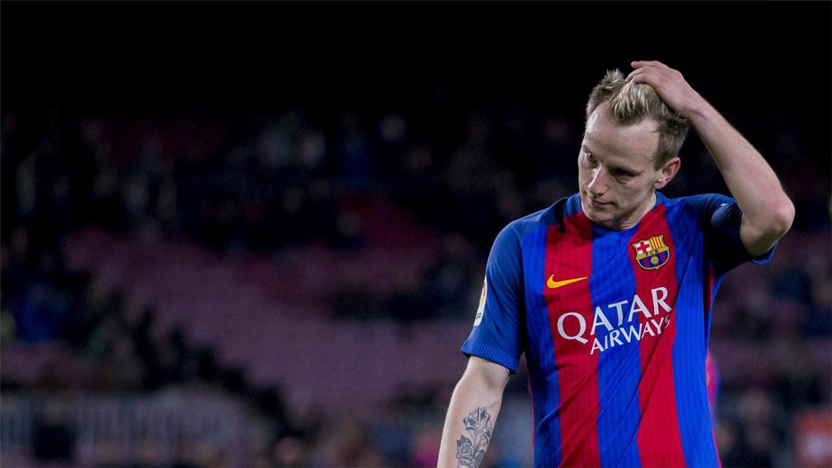 Rakitic no jugará ante el Málaga