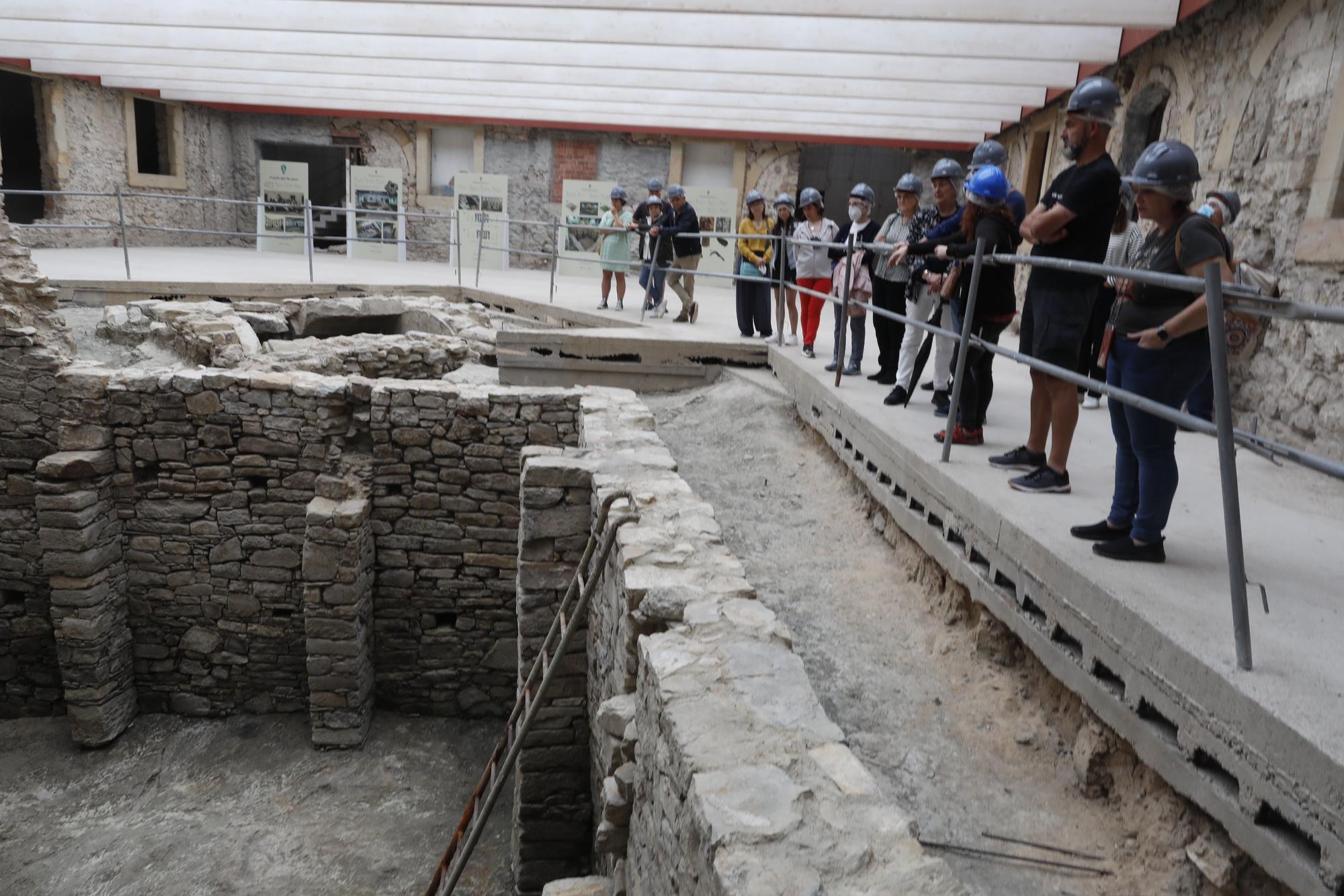 En imágenes: Arrancan las visitas guiadas a Tabacalera