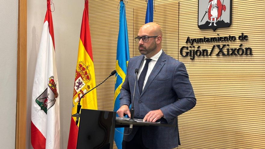 El gobierno local insiste en &quot;exigir&quot; al Puerto la entrega de la parcela de Naval Gijón