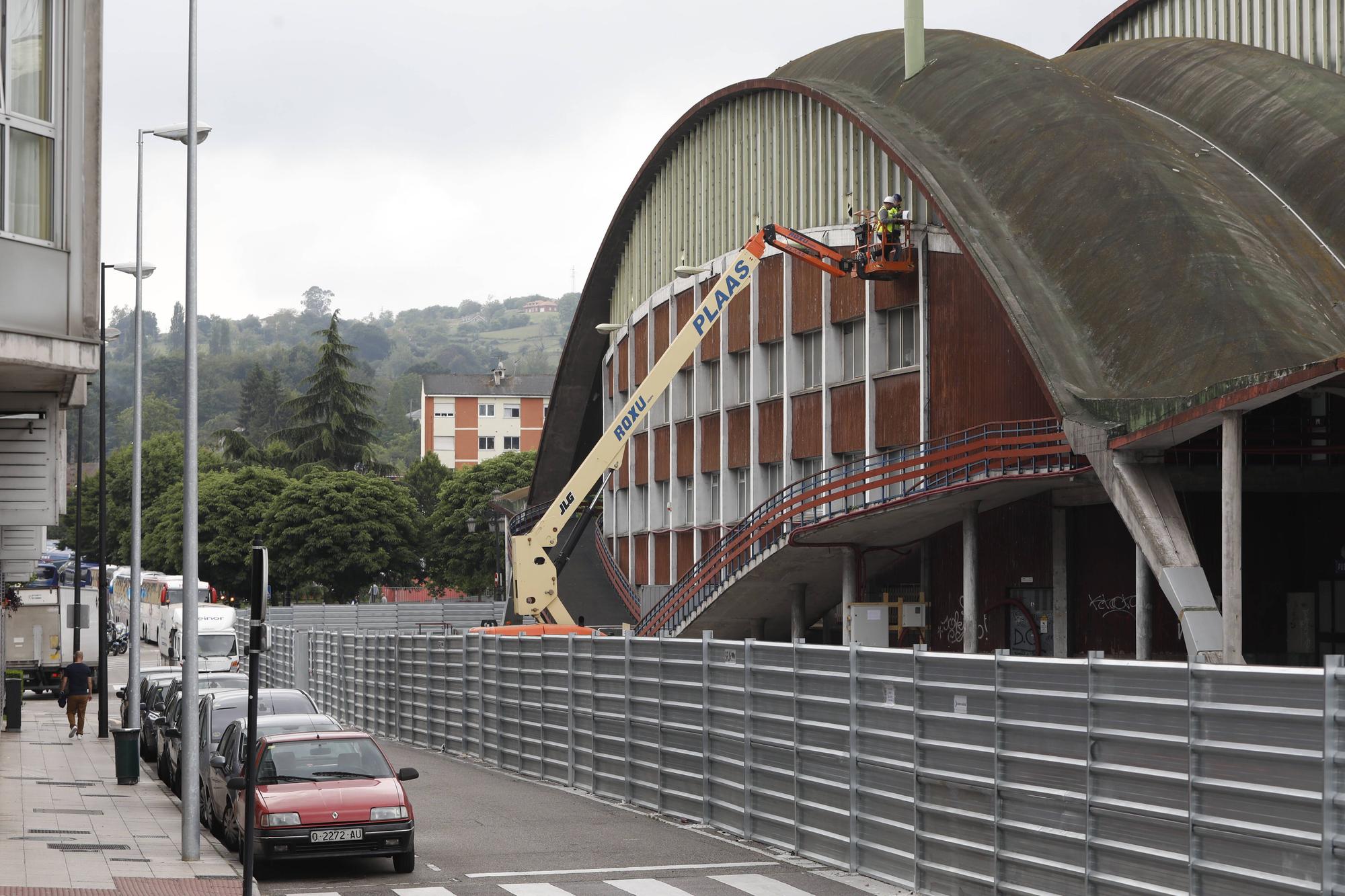 Las espectaculares obras para renovar la cubierta del Palacio de los Deportes de Oviedo