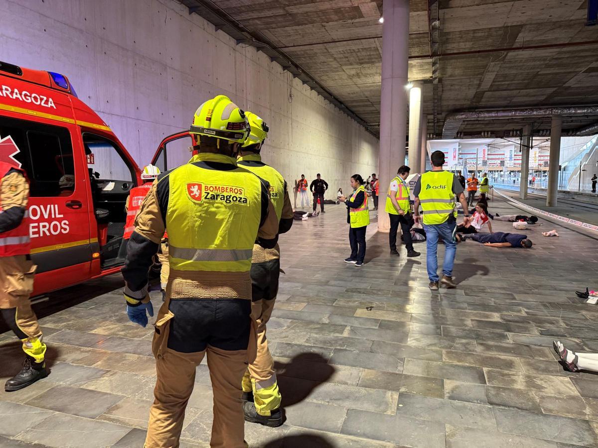 El simulacro ferroviario en la estación Delicias, en imágenes