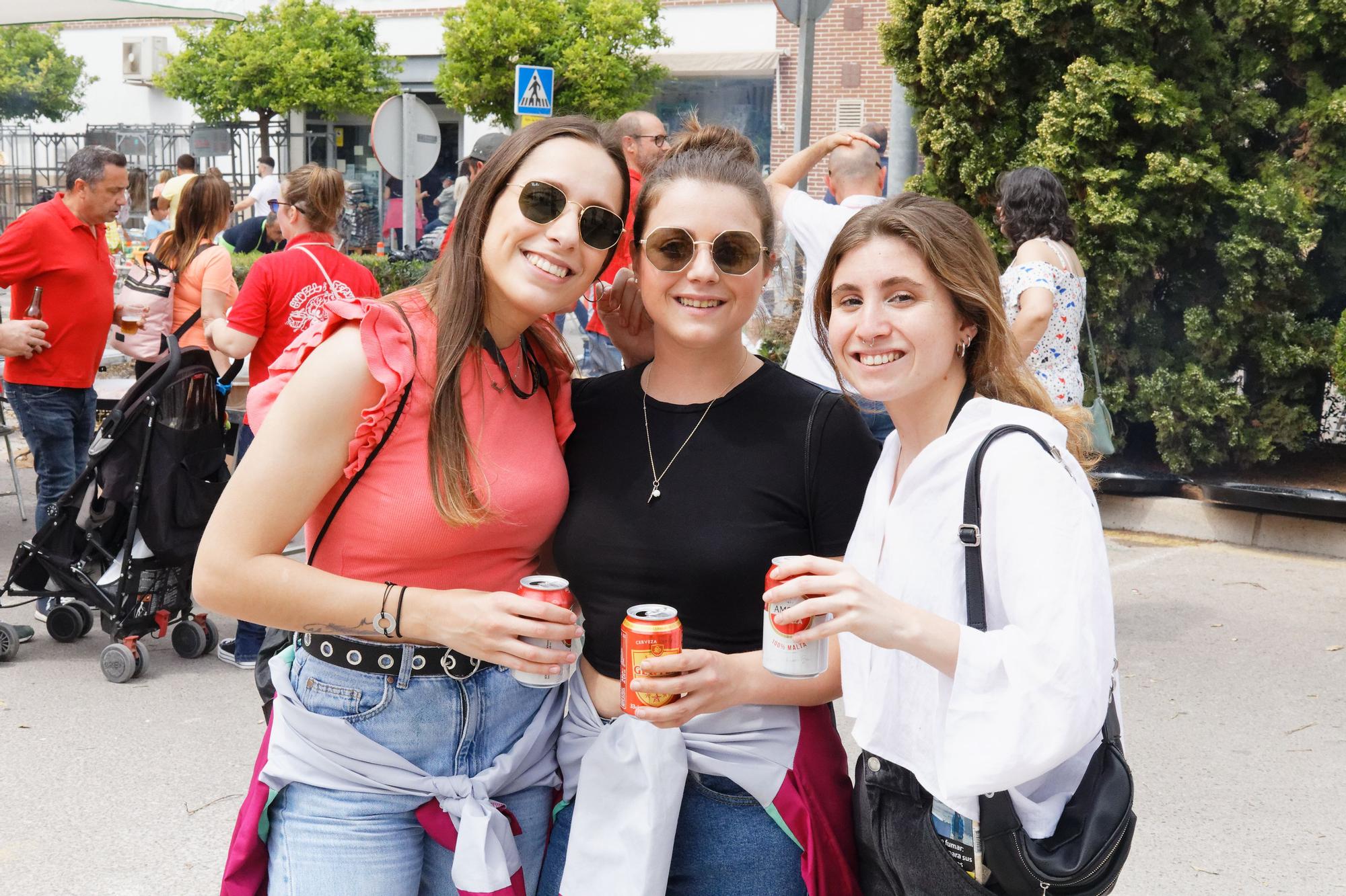 ¡Búscate en la macrogalería! Castellón vive un puente de fiestas en los municipios