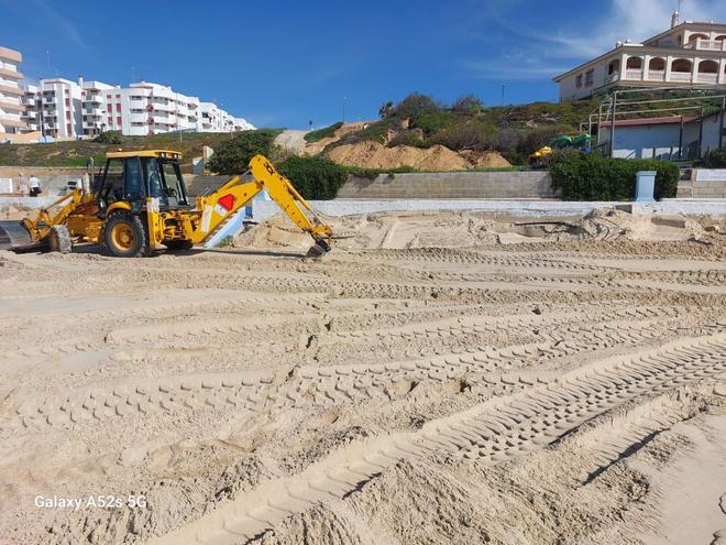FOTOGALERÍA | Matalascañas se prepara para la Semana Santa