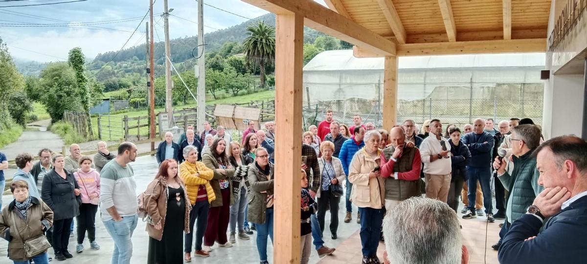 La inauguración del centro social de San Juan de Villapañada, en imágenes