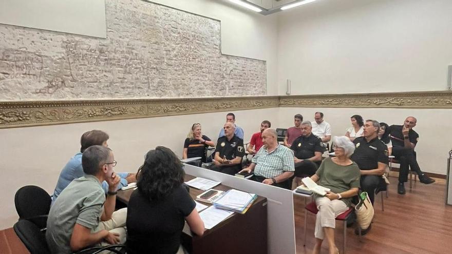 El riesgo de fuertes lluvias obliga a cerrar instalaciones en Cullera y cancelar actos festivos en Sueca