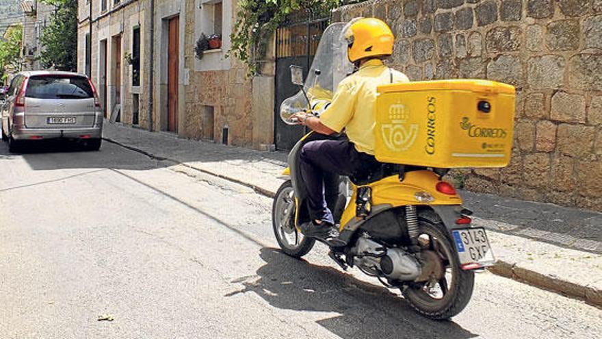 In Spanien kann es dauern, bis ein Post-Mitarbeiter ein ersehntes Paket ausliefert.