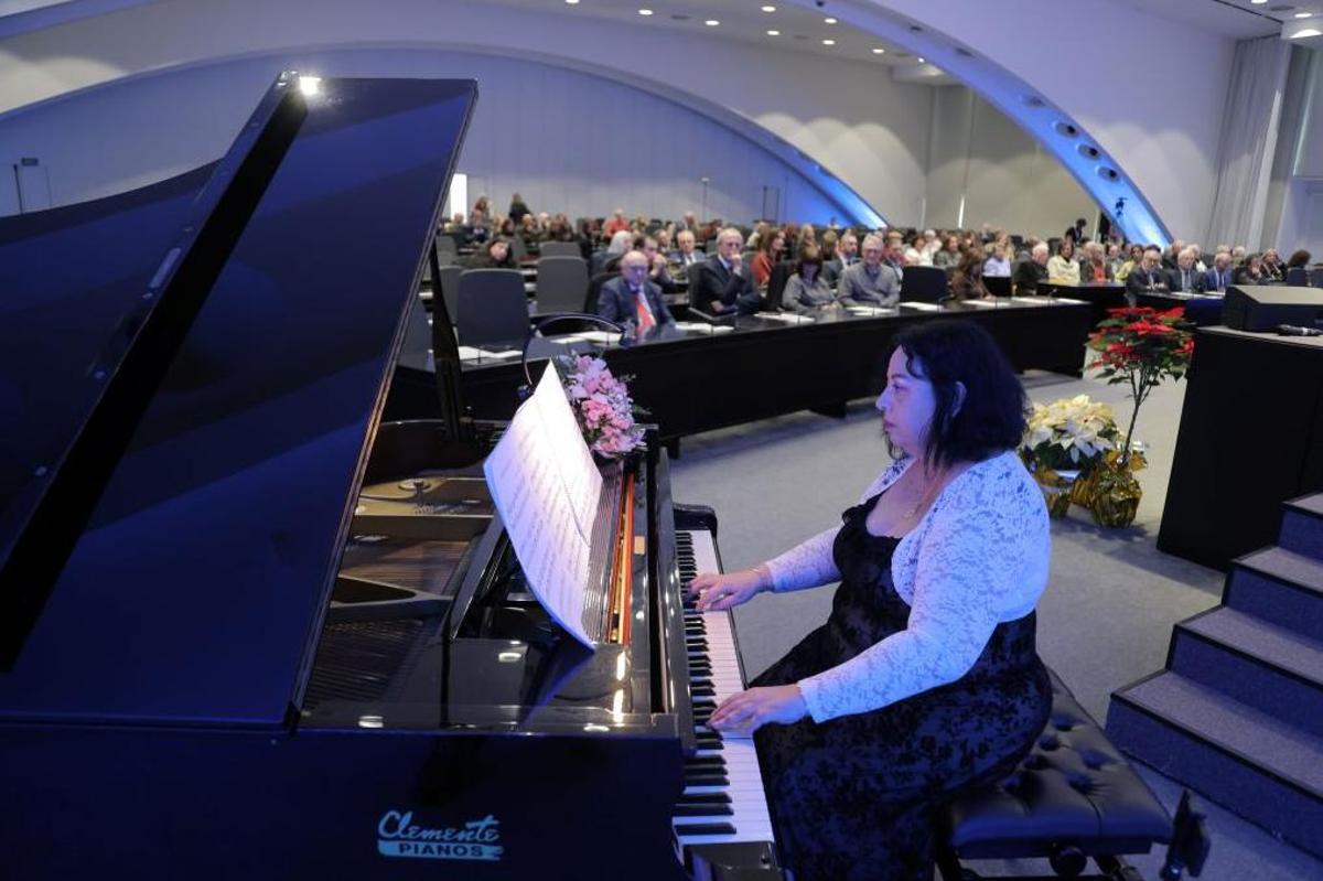 Raquel del Val a l’acte central de la commemoració del 40 aniversari de la creació del CVC