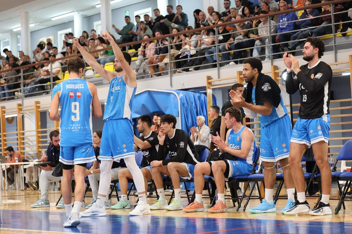 Galería: el Class Sant Antoni derrotó al CB Zaragoza por 94 a 66