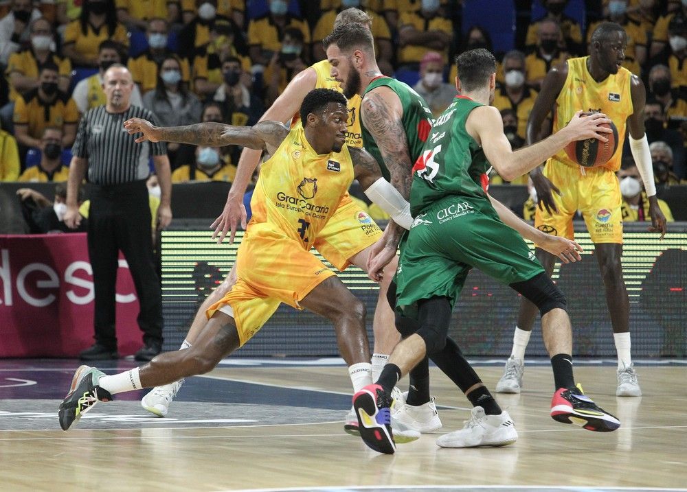 Derbi del baloncesto canario: Lenovo Tenerife - CB Gran Canaria