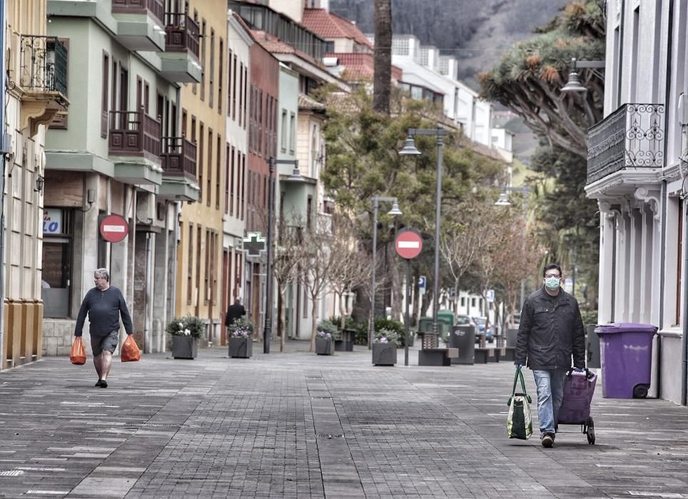 De paseo por La Laguna-Coronavirus 21/03/20  | 21/03/2020 | Fotógrafo: María Pisaca Gámez