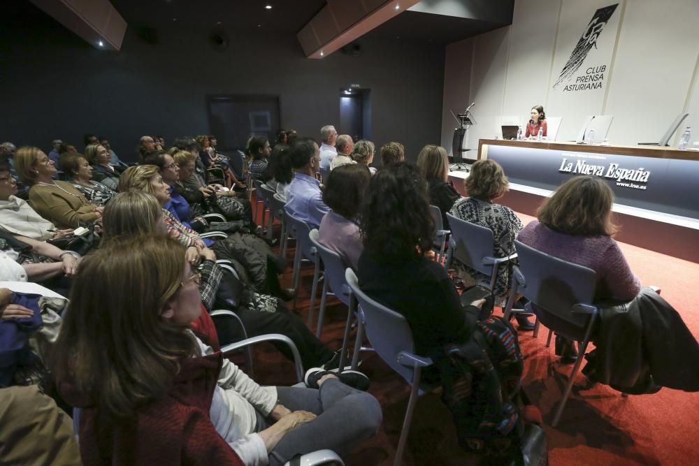 La oncóloga Paula Jiménez participa en la segunda jornada de la II Semana de la Ciencia