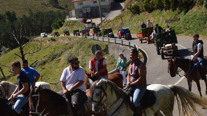 Casa’l Puertu se convierte en el gran escaparate de las raíces ganaderas y la tradición vaqueira en Tineo