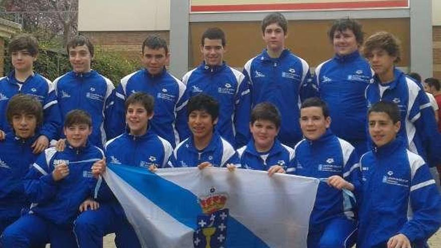 Integrantes del equipo pontevedrés y de la selección gallega.