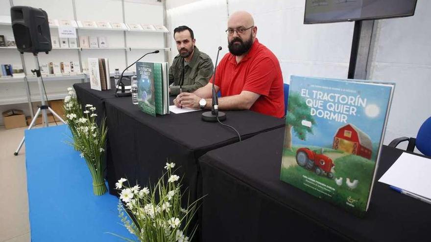 La Feria del Llibru y el Disco cierra tras cuatro días de intensa actividad