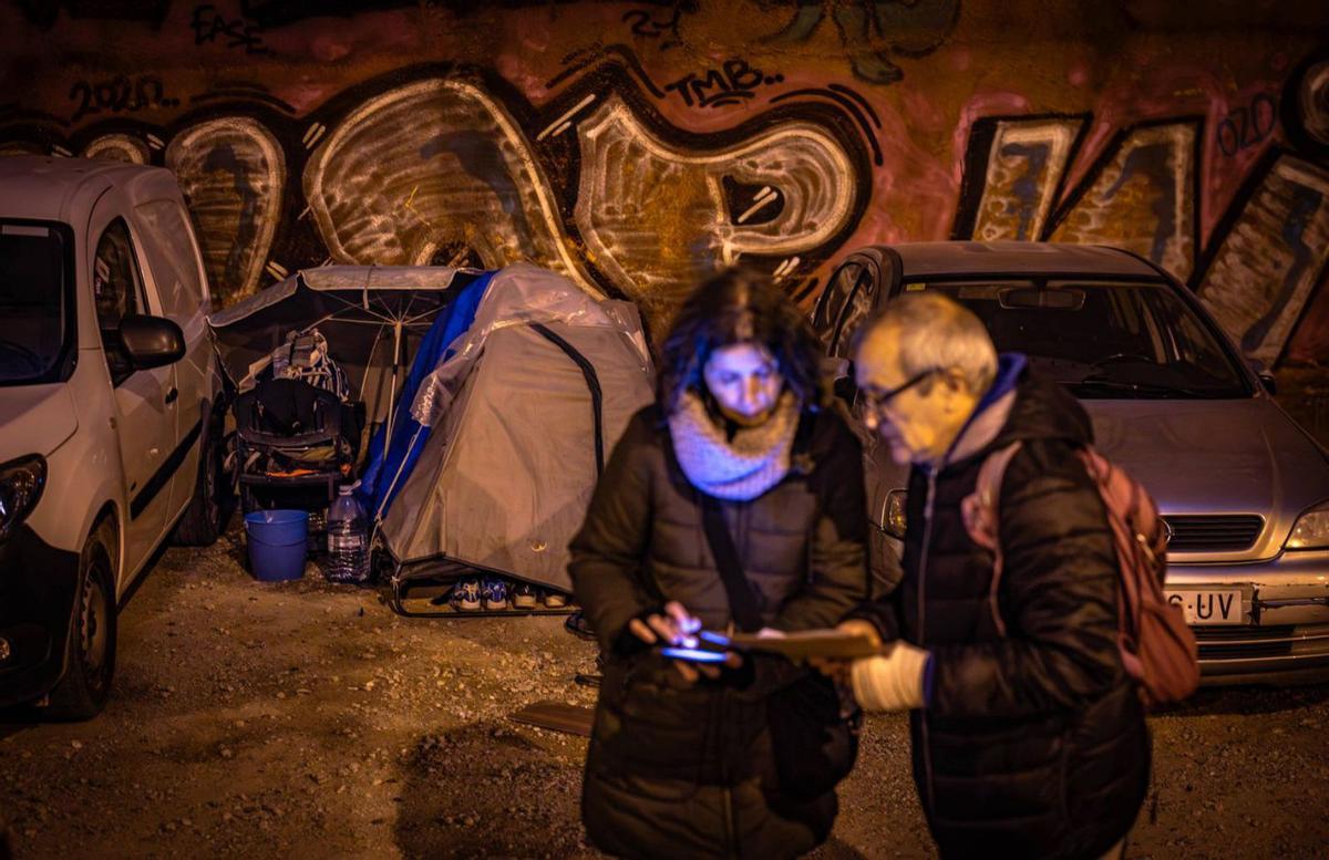 Arrels compta 1.982 persones que dormen al carrer a BCN