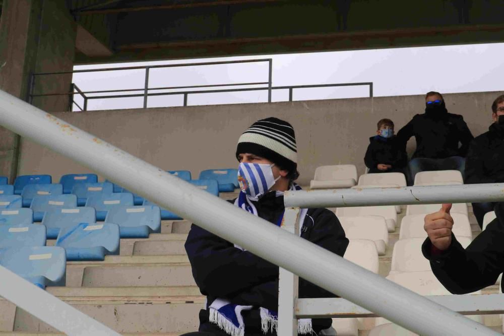 El Lorca Deportiva mejora su imagen pero cae goleado