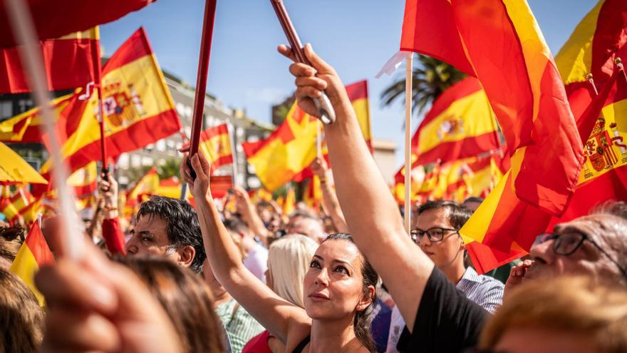 Manifestación en Santa Cruz de Tenerife contra la ley de amnistía
