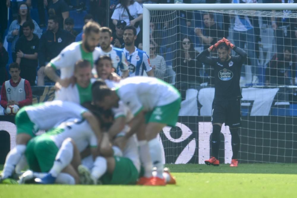 El Dépor cae ante el Extremadura en Riazor