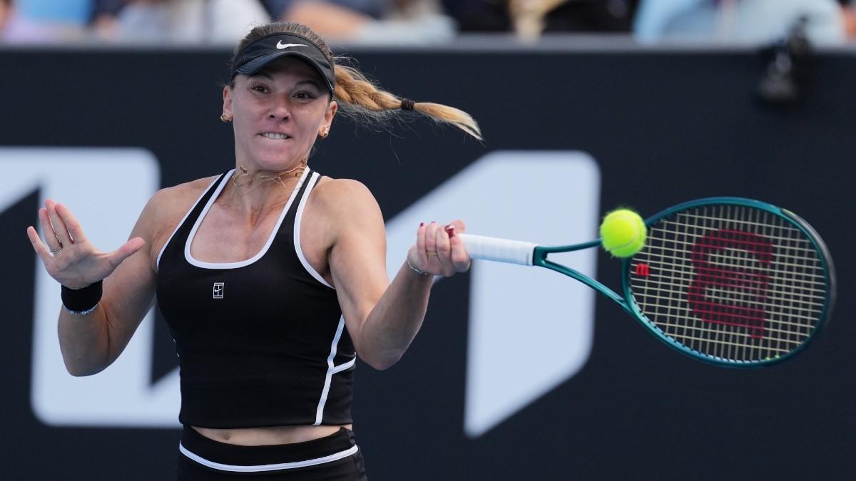 Oksana Selekhmeteva deja fuera a Paula Badosa