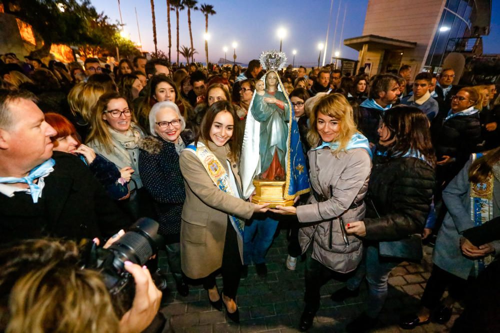 Benidorm celebra la procesión de El Alba de la Virgen del Sufragio