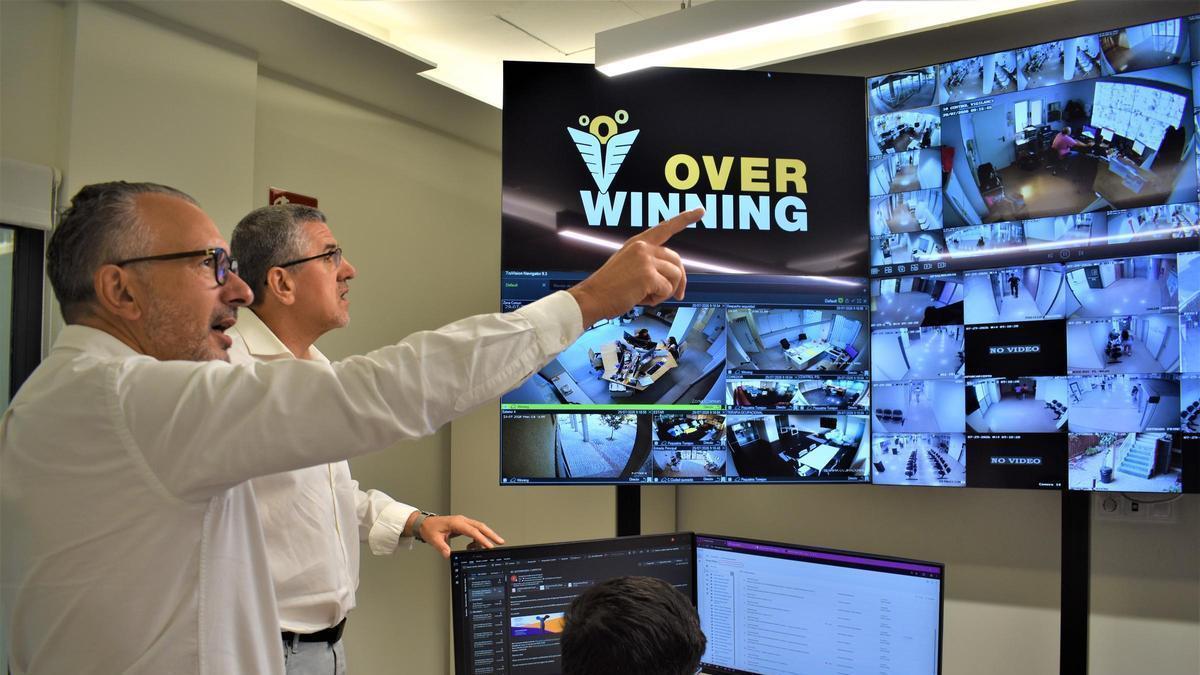 Alfredo Fondón, socio fundador y administrador de Overwinning y Fernando Luis Carrillo, director de operaciones.