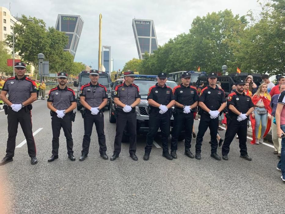 Policía Canaria desfila de la Fiesta Nacional