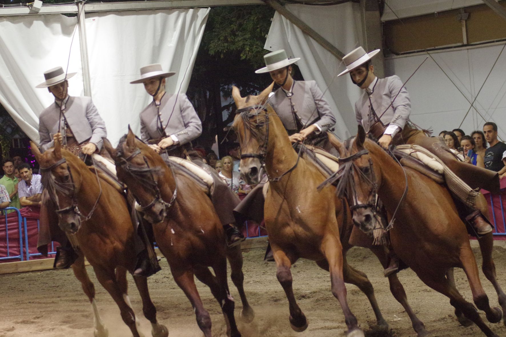 Exhibición ecuestre en el Real de la Feria de Málaga 2022