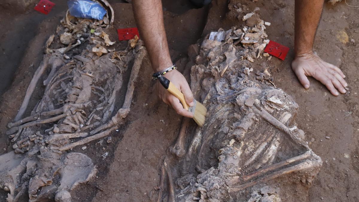 Trabajos previos en el llamado cementerio civil del cementerio de San Rafael.